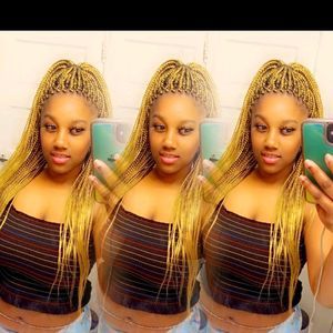 Meet your Posher, Symone